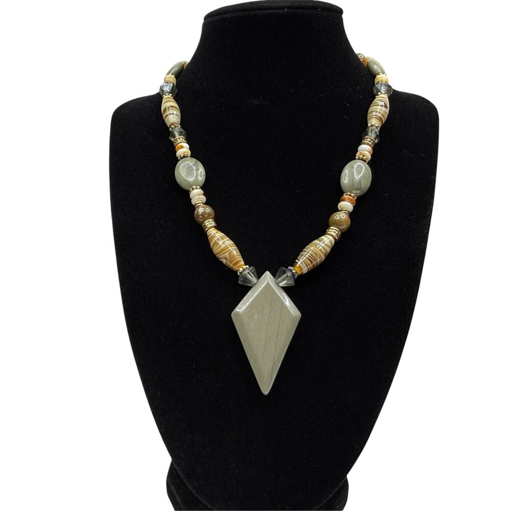 Bohemian Style Statement Necklace Earthy Cold Stone Beaded Pendant Necklace 16"